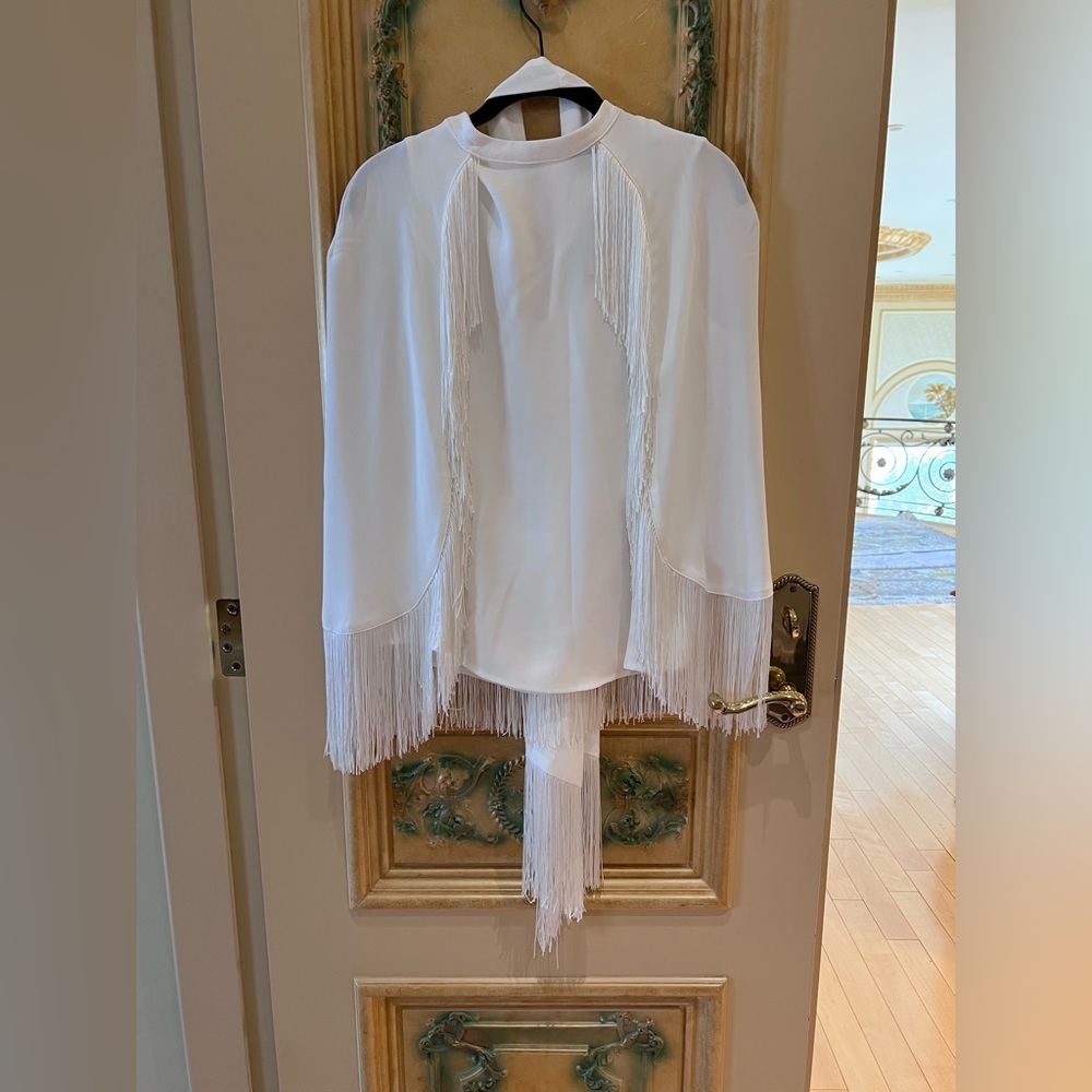 White fringe set
